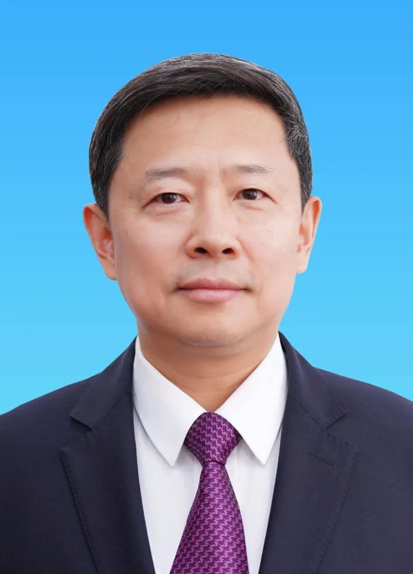 汇盈配资 中央决定，四人同日履新！